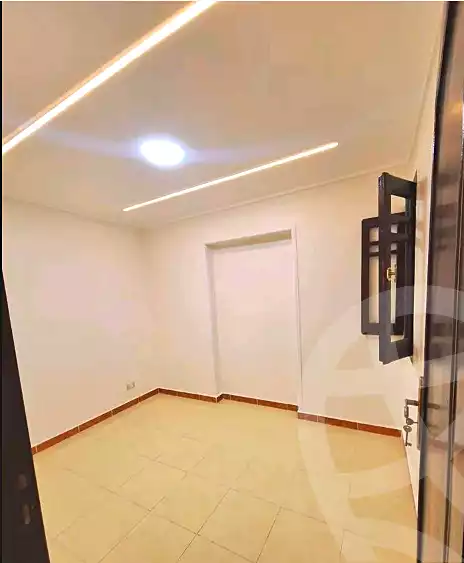 https://aqarmap.com.eg/ar/listing/6801462-for-sale-alexandria-sydy-bshr-sydy-bshr-bhry-street-16