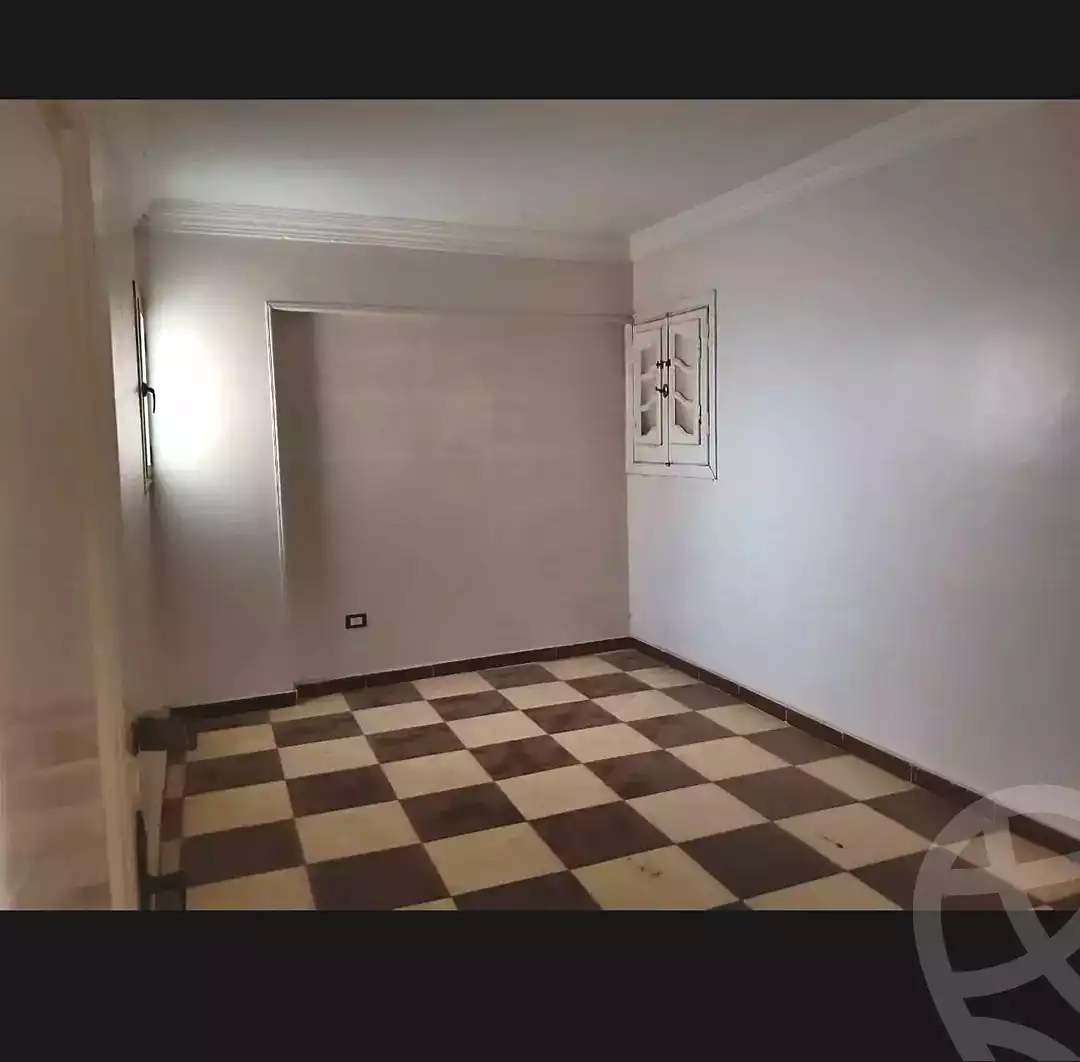 https://aqarmap.com.eg/en/listing/6802455-for-sale-alexandria-sydy-bshr-sydy-bshr-qbly-rd-lfdly