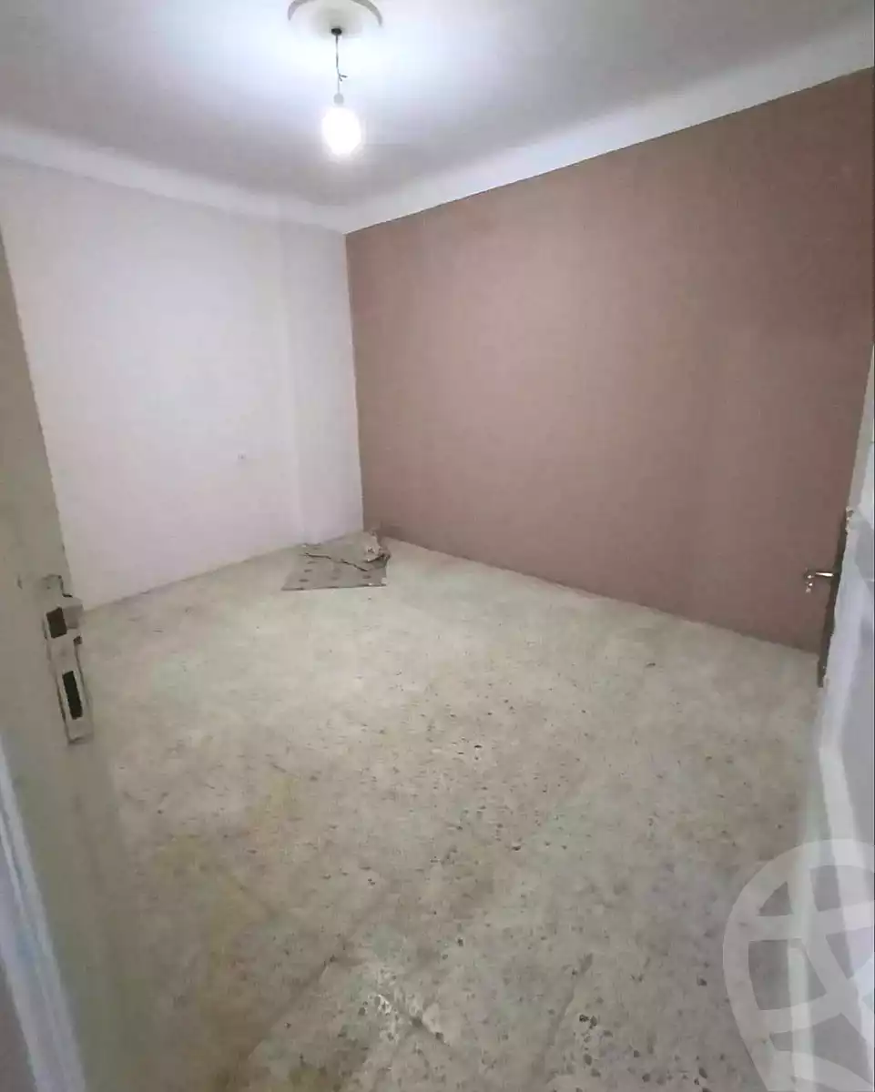https://aqarmap.com.eg/en/listing/6802657-for-sale-alexandria-lsywf-el-falki