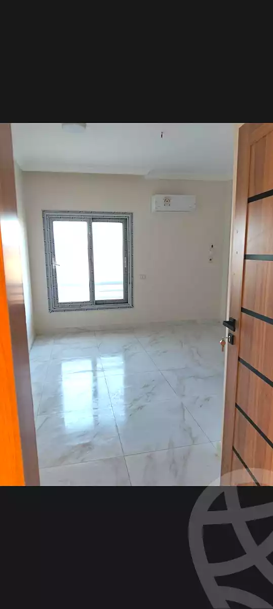 https://aqarmap.com.eg/ar/listing/6802908-for-rent-cairo-el-sheikh-zayed-city-compounds-el-khamayel