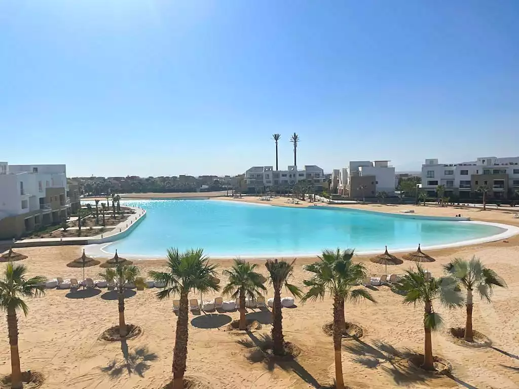 https://aqarmap.com.eg/ar/listing/6803066-for-sale-red-sea-el-gouna-el-gouna-resorts-swan-lake