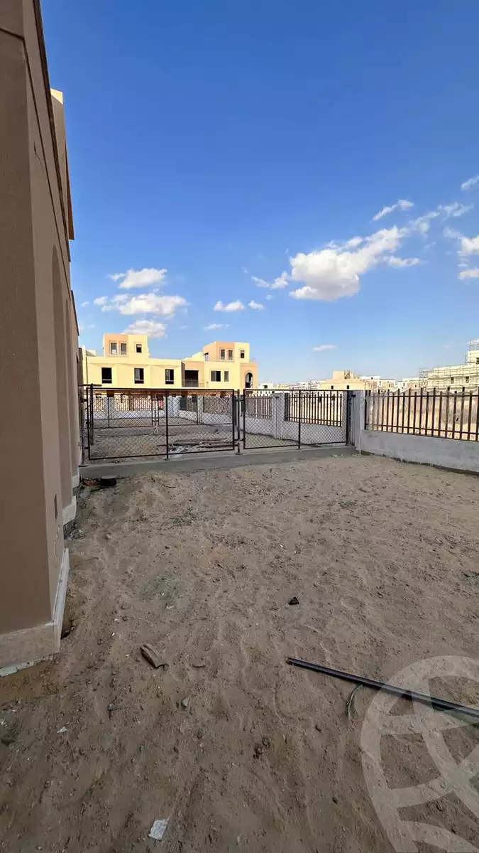 https://aqarmap.com.eg/ar/listing/6803630-for-sale-cairo-el-sheikh-zayed-city-lshykh-zyd-ljdyd-vye