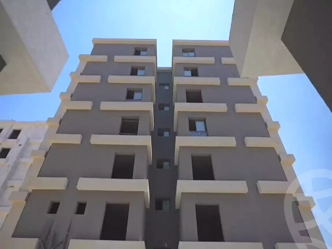 https://aqarmap.com.eg/ar/listing/6803372-for-sale-cairo-new-cairo-compounds-kmbwnd-kryk-twn-il-cazar