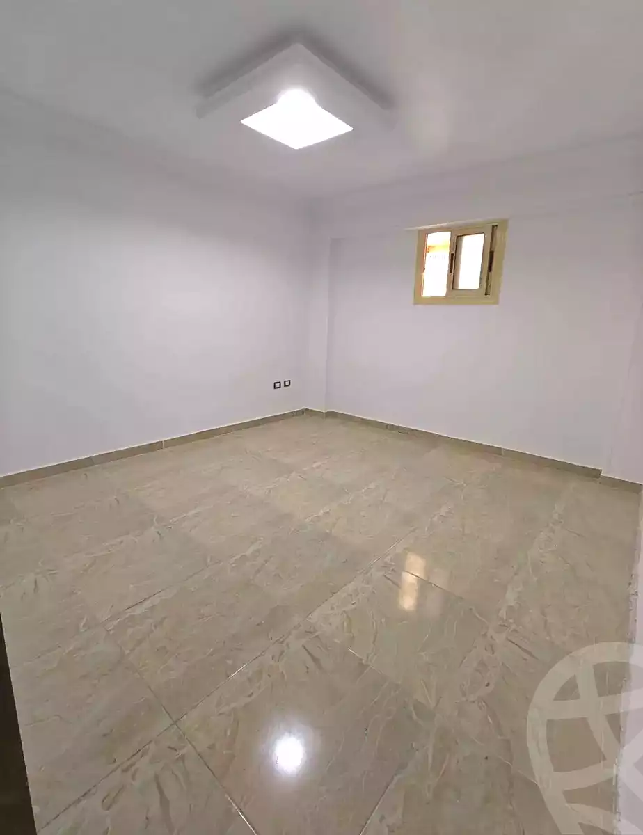 https://aqarmap.com.eg/ar/listing/6803905-for-sale-alexandria-el-asafra-shr-45