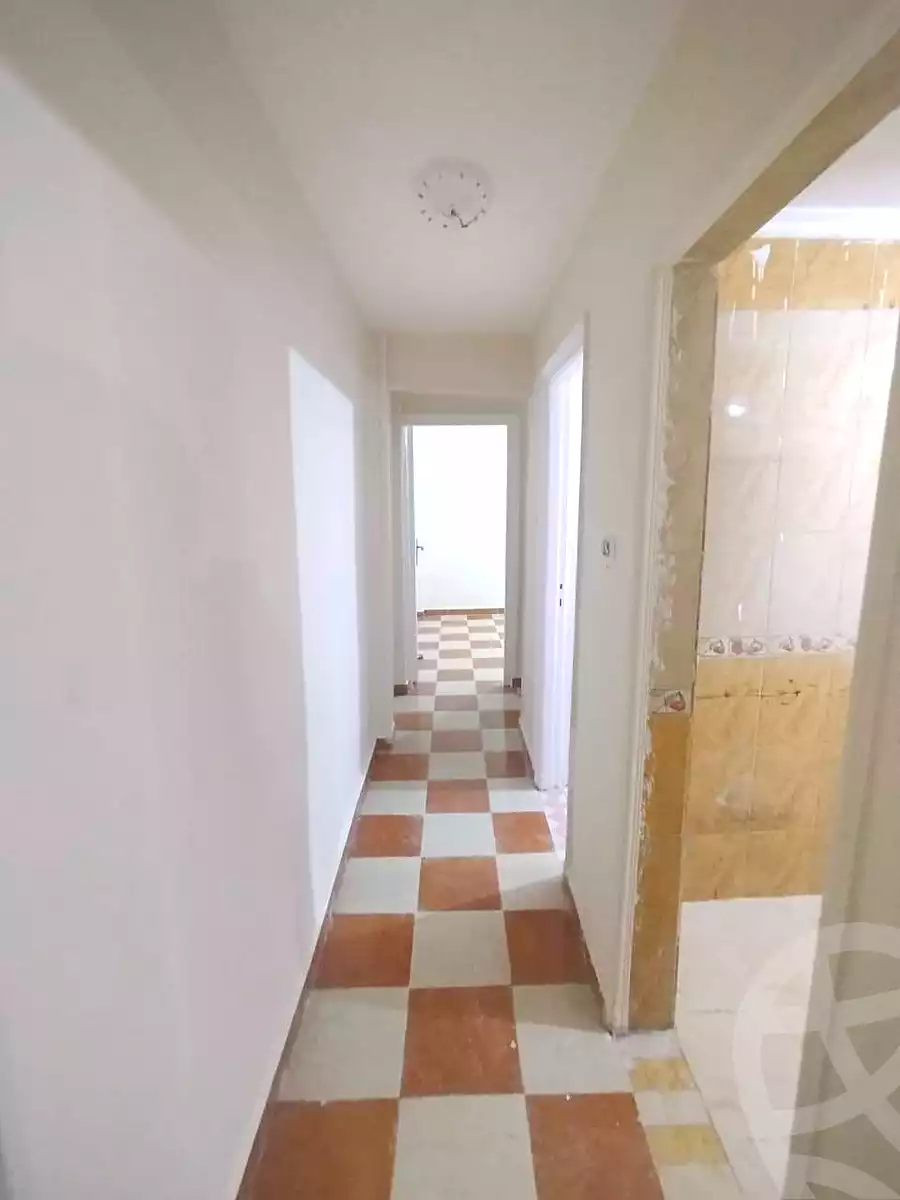 https://aqarmap.com.eg/en/listing/6803918-for-sale-alexandria-lsywf-el-falki