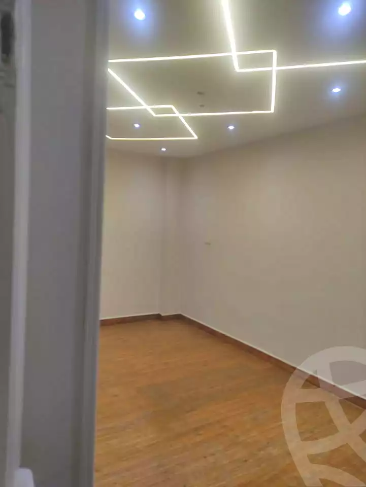 https://aqarmap.com.eg/ar/listing/6803980-for-sale-alexandria-camp-cesar