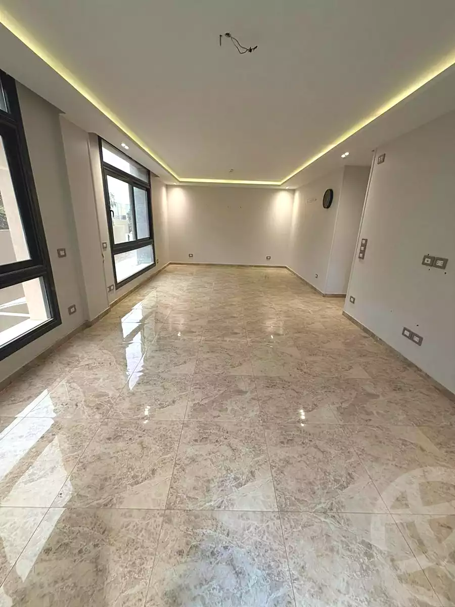 https://aqarmap.com.eg/ar/listing/6802819-for-rent-cairo-new-cairo-compounds-azad