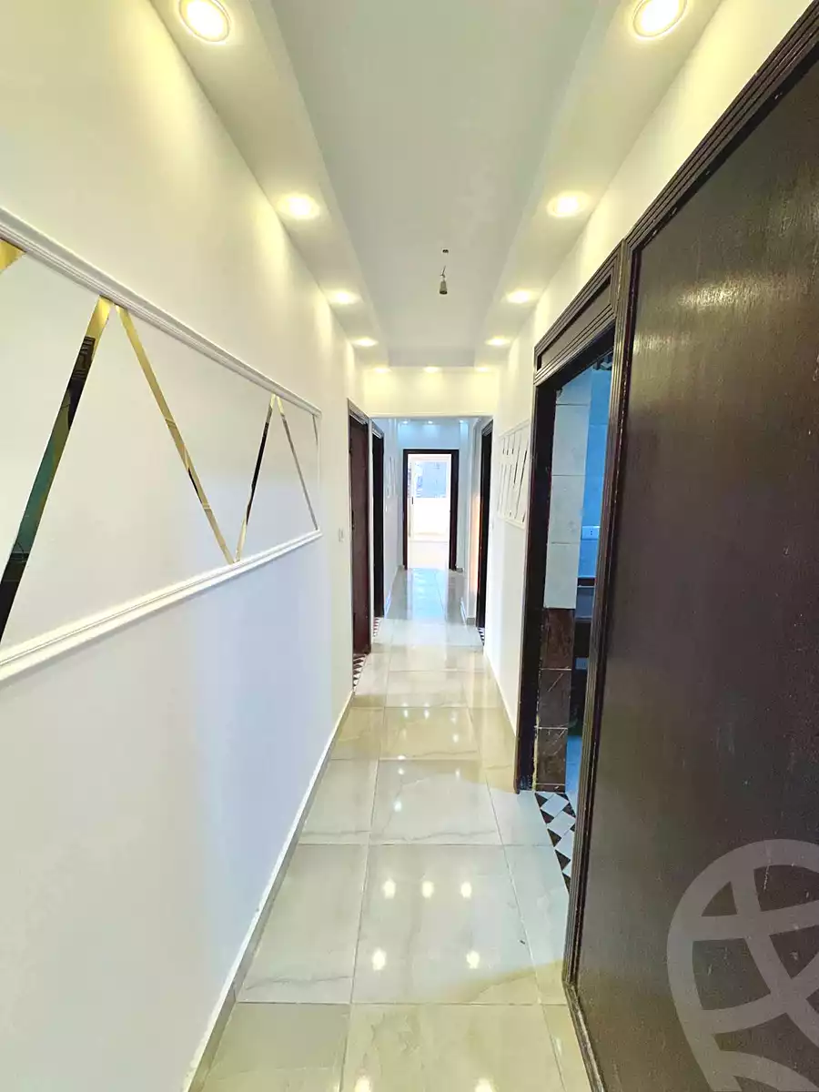 https://aqarmap.com.eg/ar/listing/6804494-for-sale-alexandria-sydy-bshr-sydy-bshr-bhry-gamal-abd-el-nasir-st