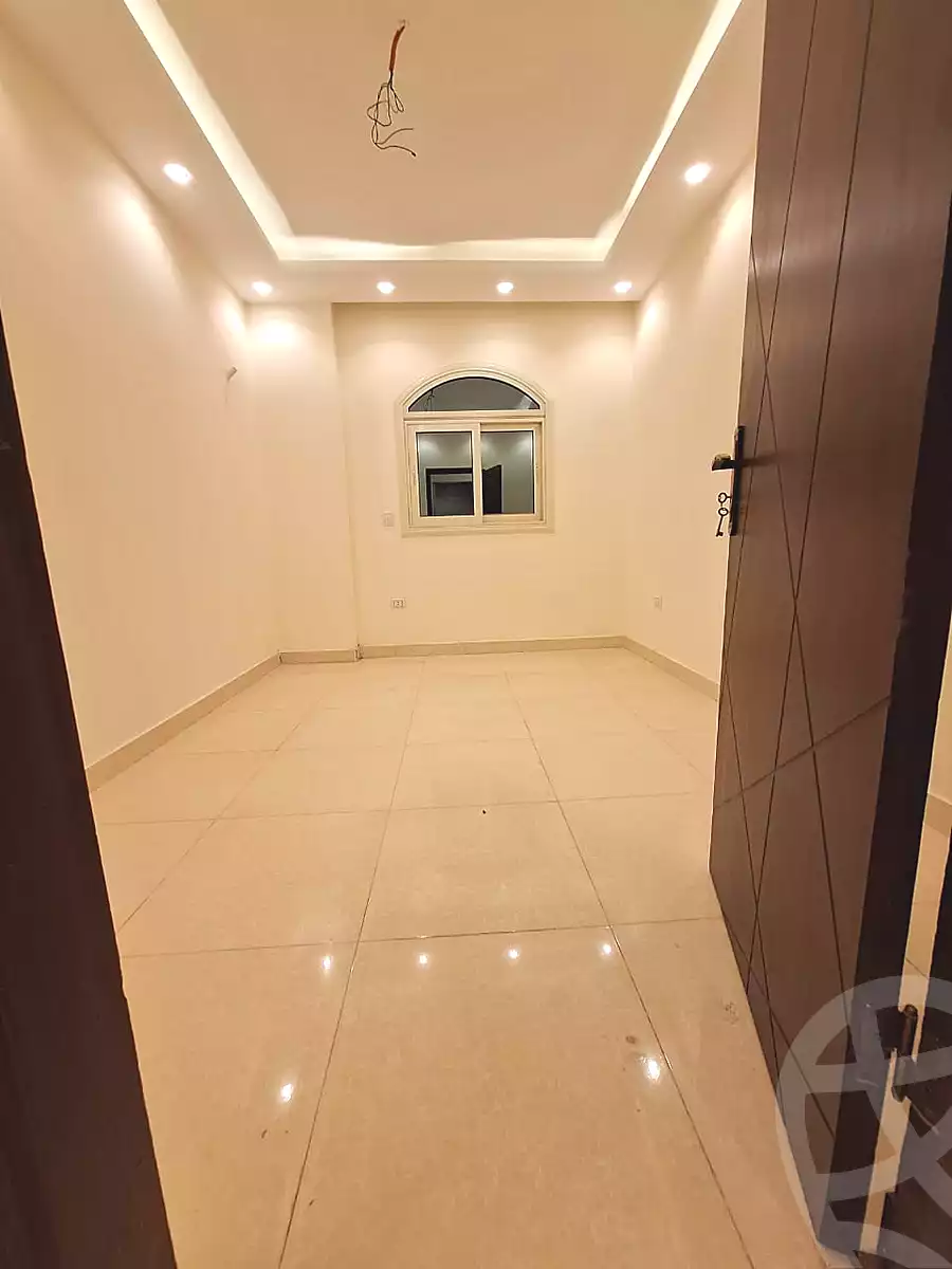 https://aqarmap.com.eg/ar/listing/6804581-for-sale-cairo-6th-of-october-el-ahyaa-neighborhood-3rd