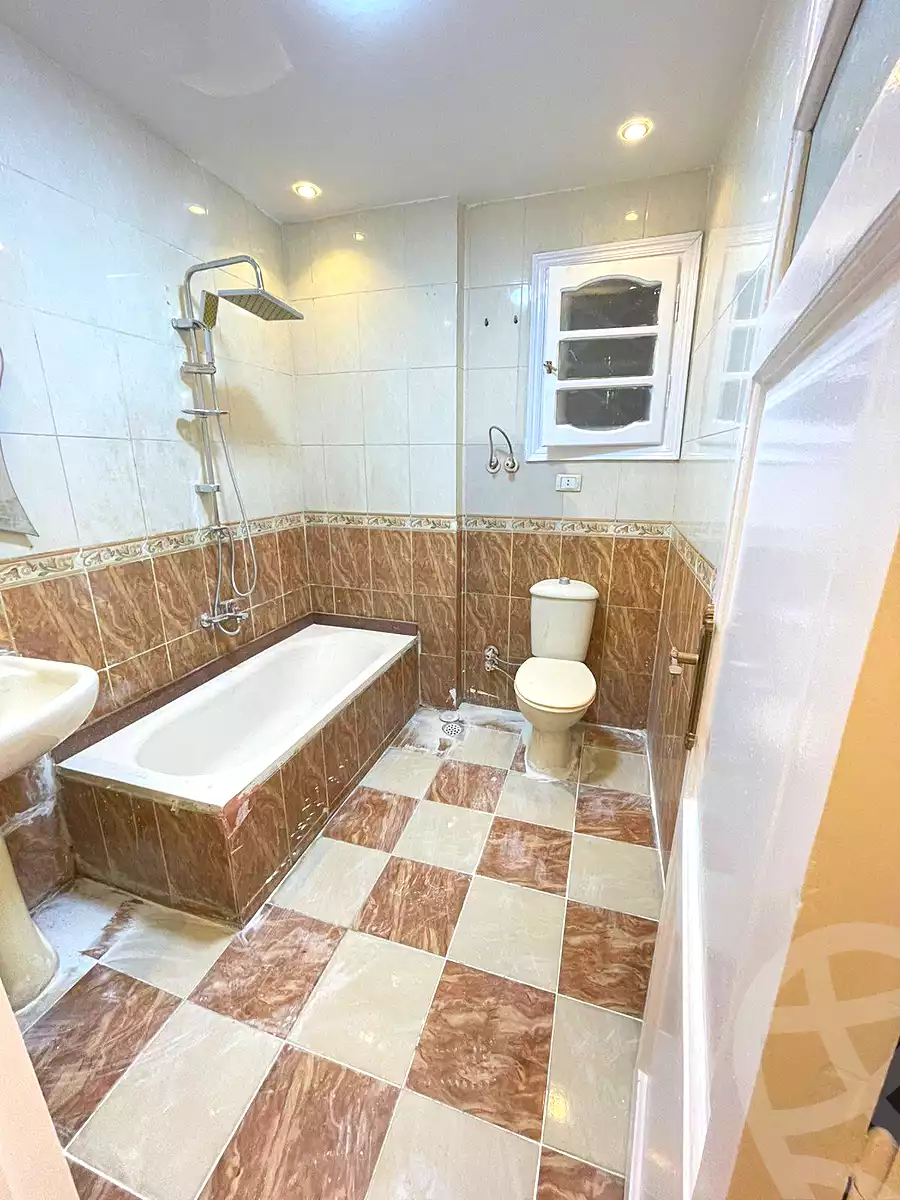 https://aqarmap.com.eg/en/listing/6804736-for-sale-alexandria-sydy-bshr-sydy-bshr-bhry-gamal-abd-el-nasir-st