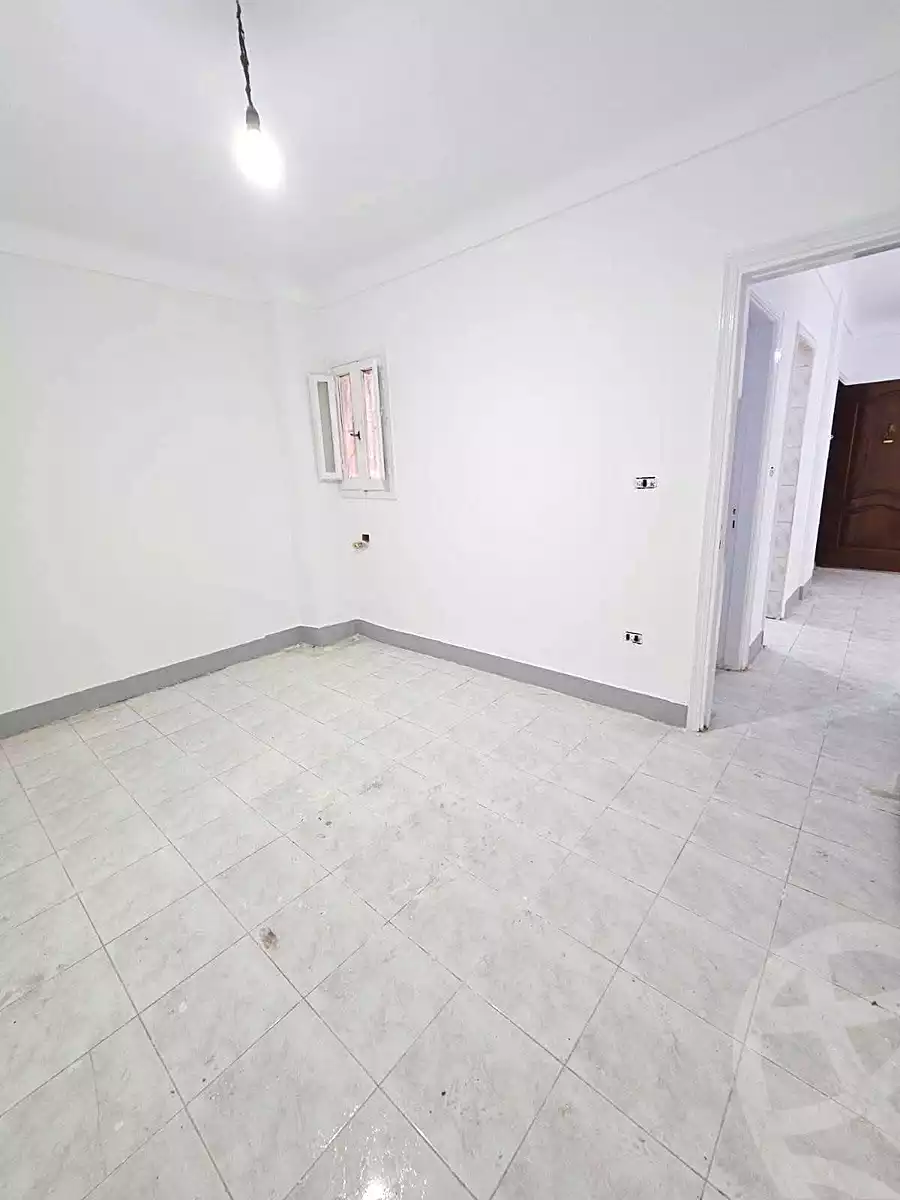 https://aqarmap.com.eg/ar/listing/6804897-for-sale-alexandria-sydy-bshr-sydy-bshr-bhry-amr-el-nogomy-st