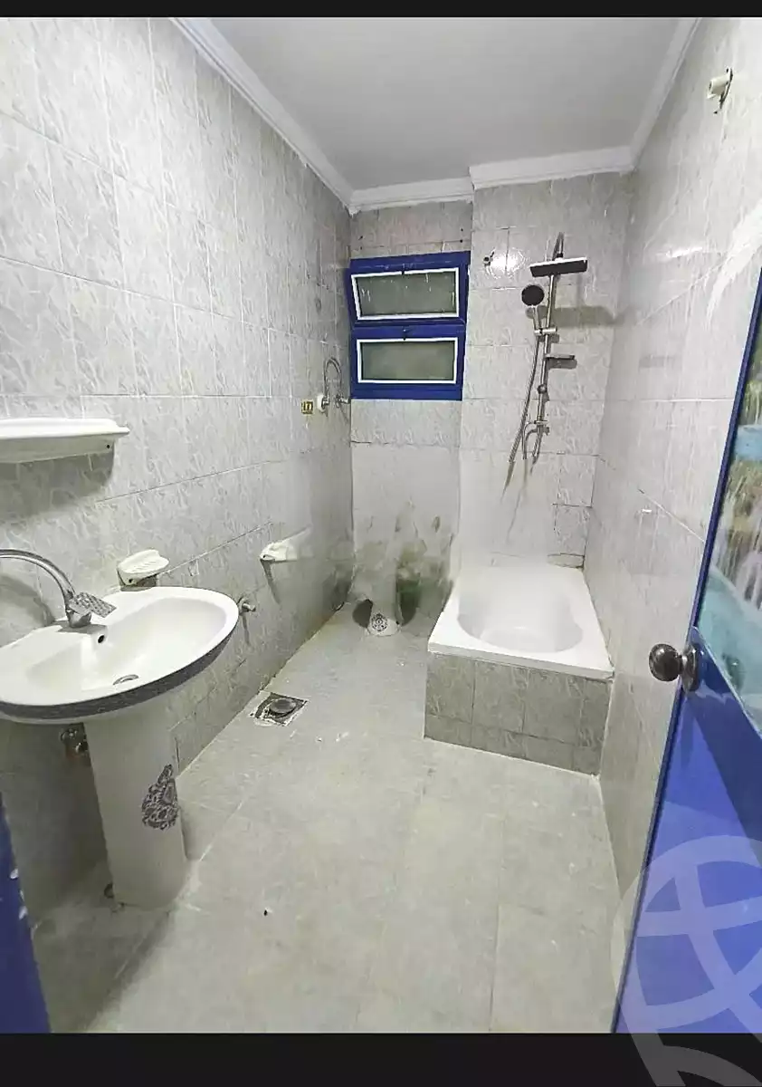 https://aqarmap.com.eg/ar/listing/6804892-for-sale-alexandria-lsywf-el-falki-street-16-el-eslah