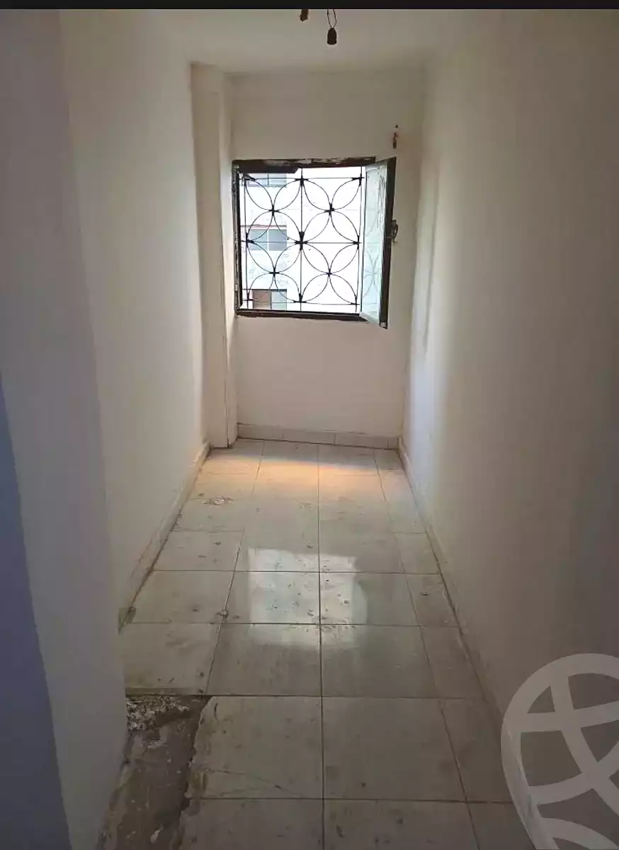 https://aqarmap.com.eg/ar/listing/6804942-for-sale-alexandria-sydy-bshr-sydy-bshr-bhry-shr-khld-bn-lwlyd