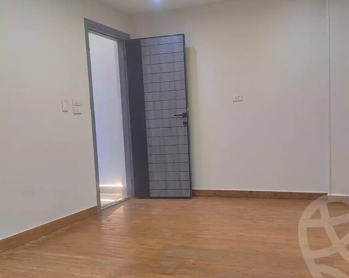 https://aqarmap.com.eg/ar/listing/6805071-for-sale-alexandria-camp-cesar