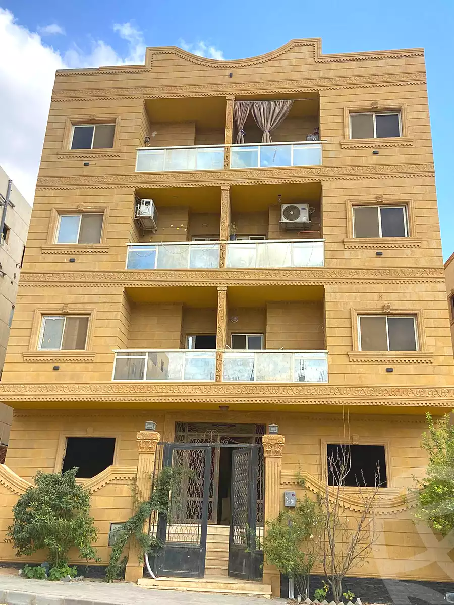 https://aqarmap.com.eg/en/listing/6805531-for-sale-cairo-badr-city-hai-el-ashgar-featured-neighborhood-bait-el-watan