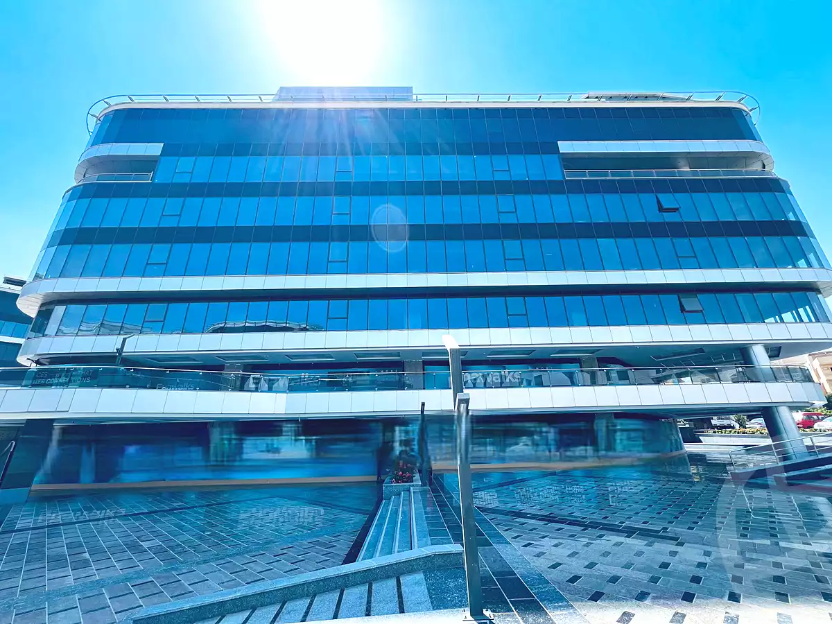 https://aqarmap.com.eg/ar/listing/6805653-for-rent-cairo-new-cairo-el-narges-el-narges-omarat-mohamed-sabry-abu-alam-st