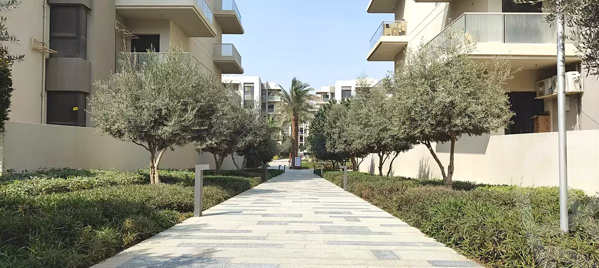 https://aqarmap.com.eg/en/listing/6806265-for-sale-cairo-new-cairo-compounds-the-address-east