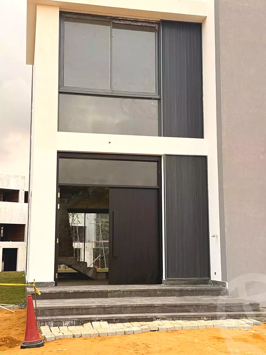 https://aqarmap.com.eg/ar/listing/6806279-for-sale-cairo-new-cairo-compounds-eastshire-alqamzi