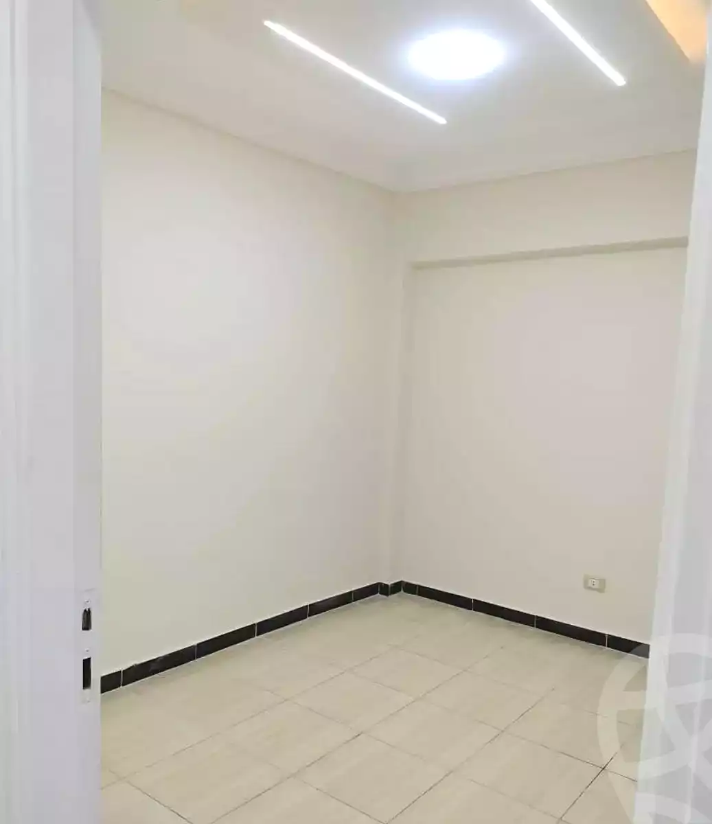 https://aqarmap.com.eg/ar/listing/6806486-for-sale-alexandria-sydy-bshr-sydy-bshr-bhry-ibrahim-el-sayed-st