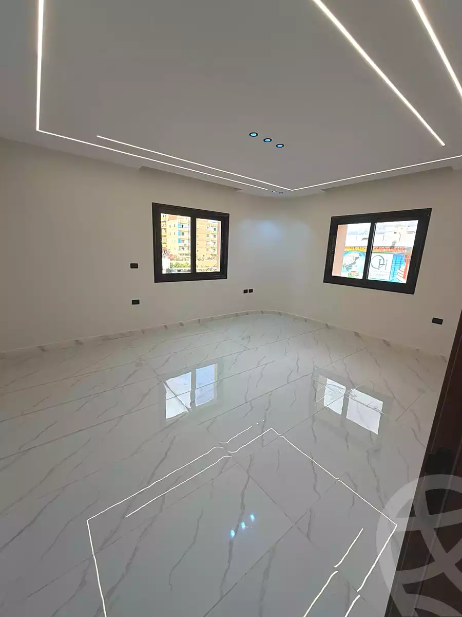 https://aqarmap.com.eg/ar/listing/6806767-for-sale-cairo-6th-of-october-el-ahyaa-neighborhood-3rd-street-9
