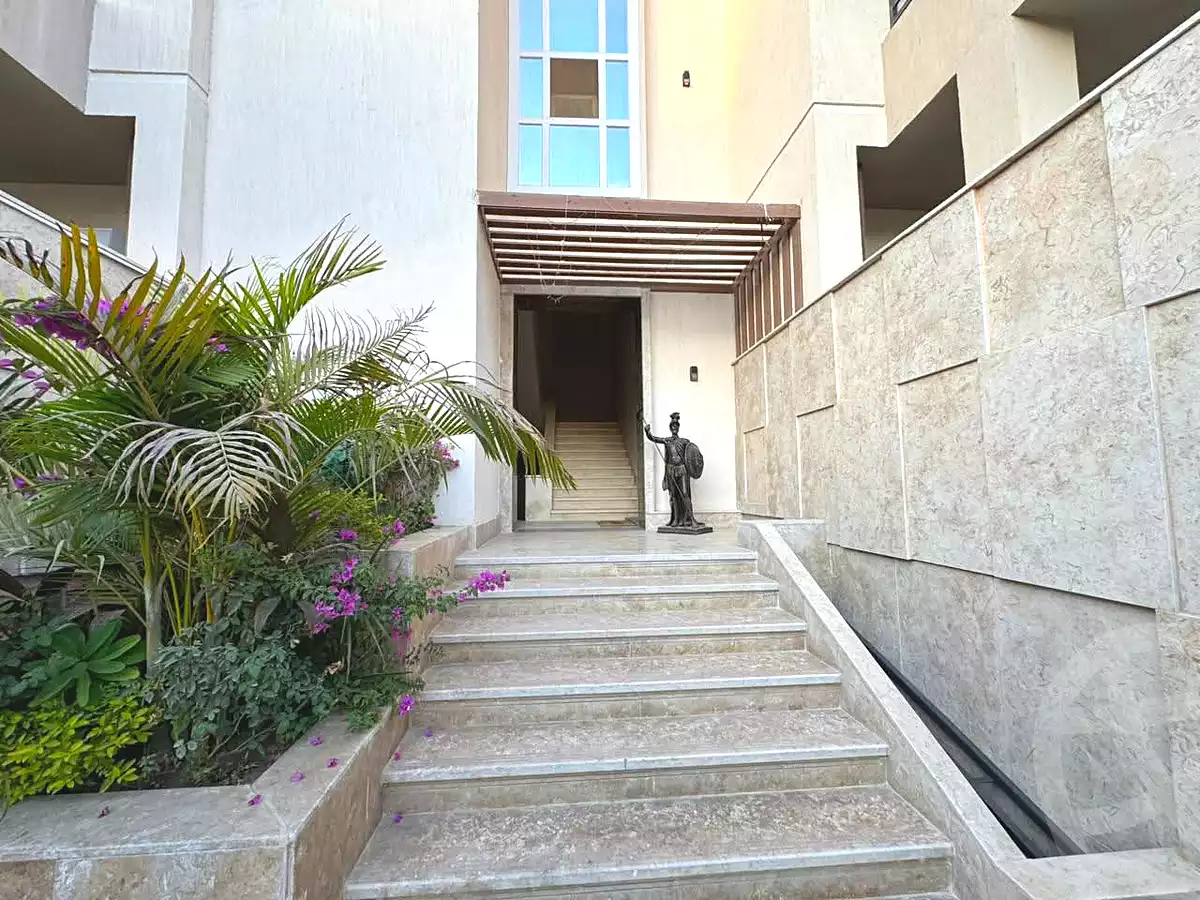https://aqarmap.com.eg/ar/listing/6806788-for-sale-cairo-6th-of-october-el-tawsaat-el-shamalya-ltws-t-lsyhy-lshmly