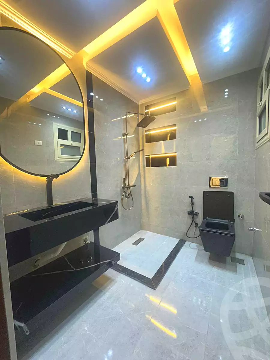 https://aqarmap.com.eg/ar/listing/6806793-for-sale-cairo-6th-of-october-el-ahyaa-neighborhood-4th-neighbourhood-2