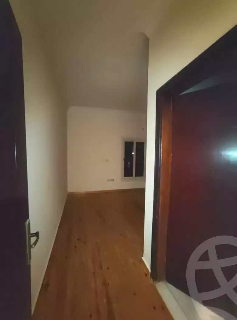 https://aqarmap.com.eg/ar/listing/6806877-for-rent-cairo-new-cairo-ganob-el-akadamiya-south-academy-b-taha-hussein-st