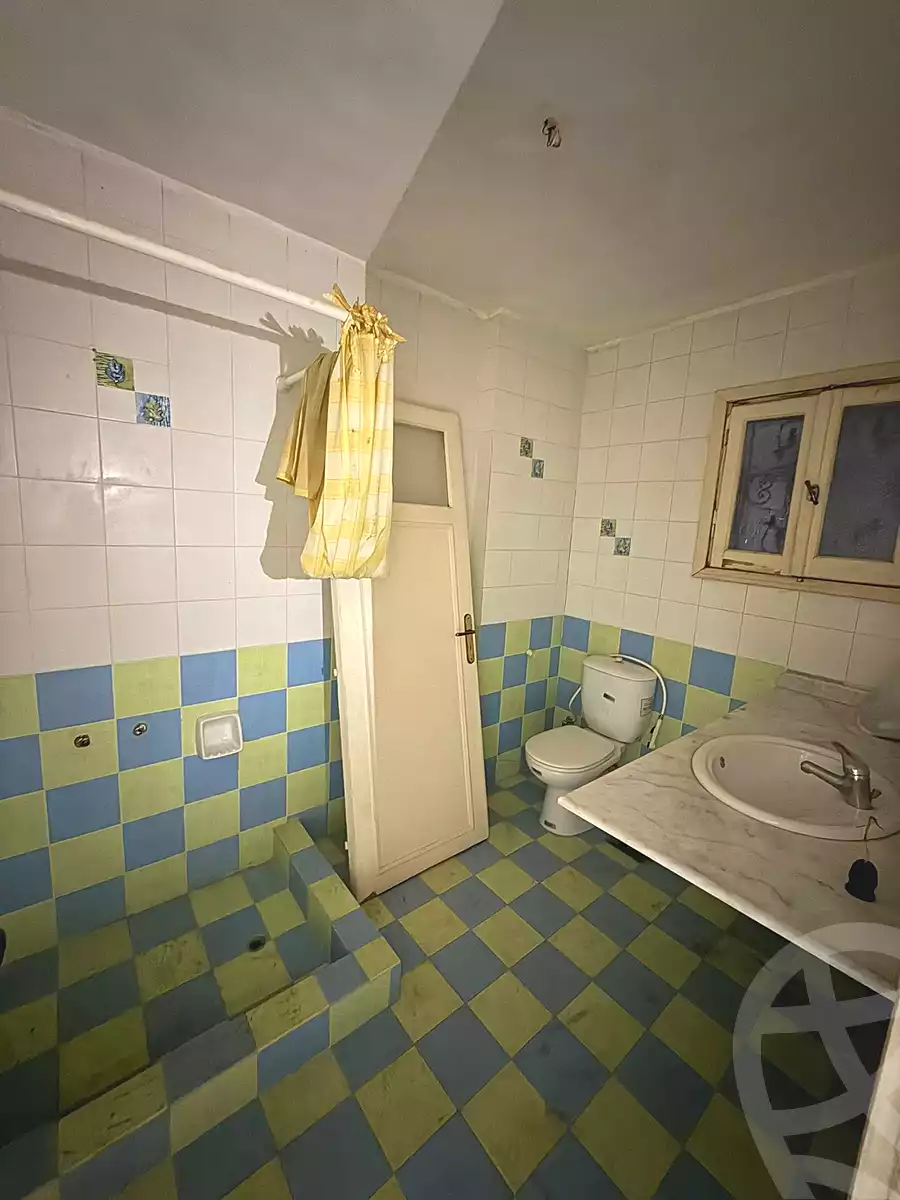 https://aqarmap.com.eg/ar/listing/6806948-for-sale-alexandria-sydy-bshr-sydy-bshr-bhry-street-15