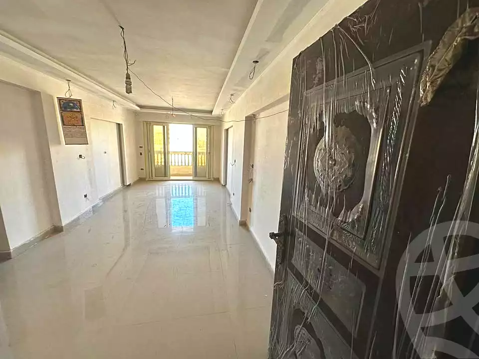https://aqarmap.com.eg/ar/listing/6806954-for-sale-alexandria-moharram-bey-grin-st