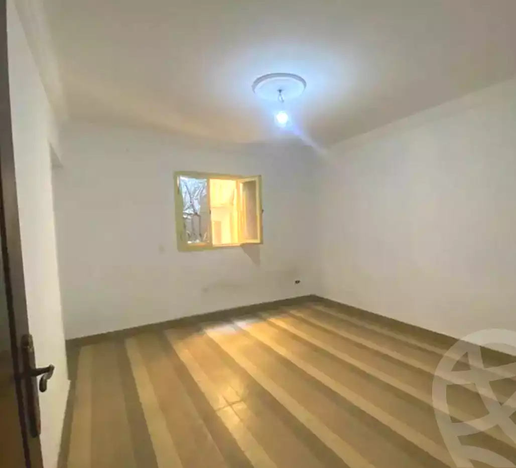 https://aqarmap.com.eg/ar/listing/6807341-for-rent-alexandria-ganaklis