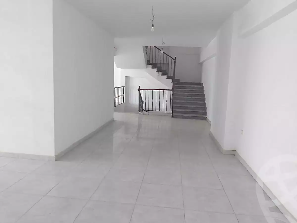 https://aqarmap.com.eg/ar/listing/6807485-for-rent-sharqia-zagazig-zagazig-city-ghasham-rd