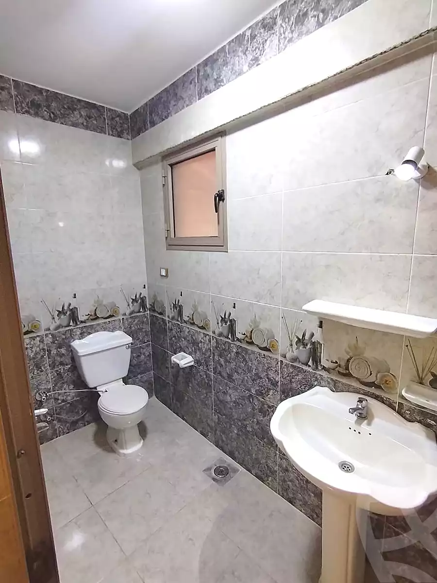 https://aqarmap.com.eg/ar/listing/6807682-for-sale-alexandria-l-jmy-lbytsh-ain-shams-st