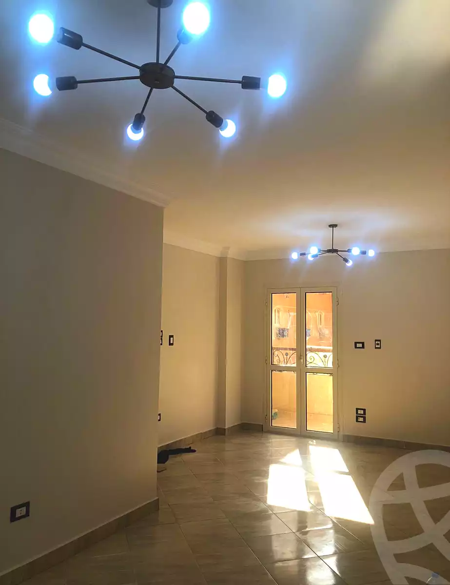https://aqarmap.com.eg/ar/listing/6807848-for-sale-cairo-6th-of-october-el-ahyaa-neighborhood-4th
