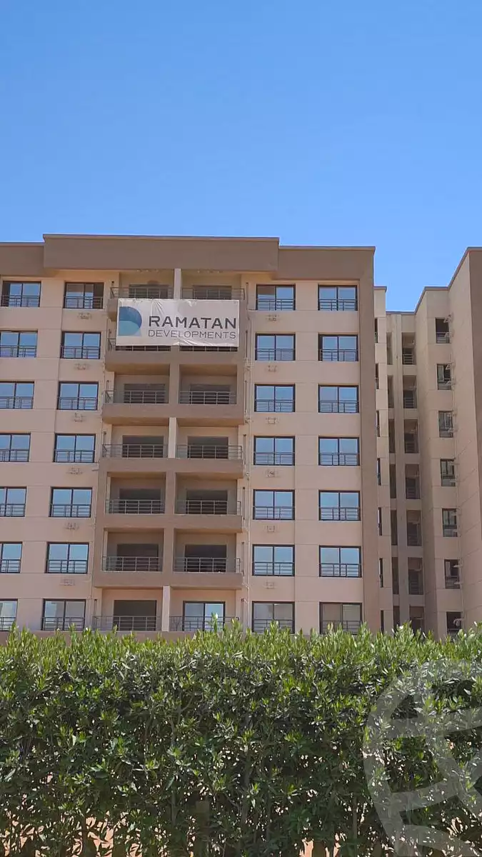 https://aqarmap.com.eg/en/listing/6809930-for-sale-cairo-new-administrative-capital-r8-rmtn