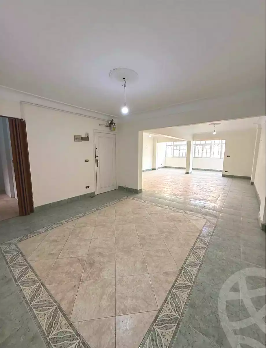 https://aqarmap.com.eg/ar/listing/6810308-for-sale-alexandria-el-asafra-ahmed-tiesser-st