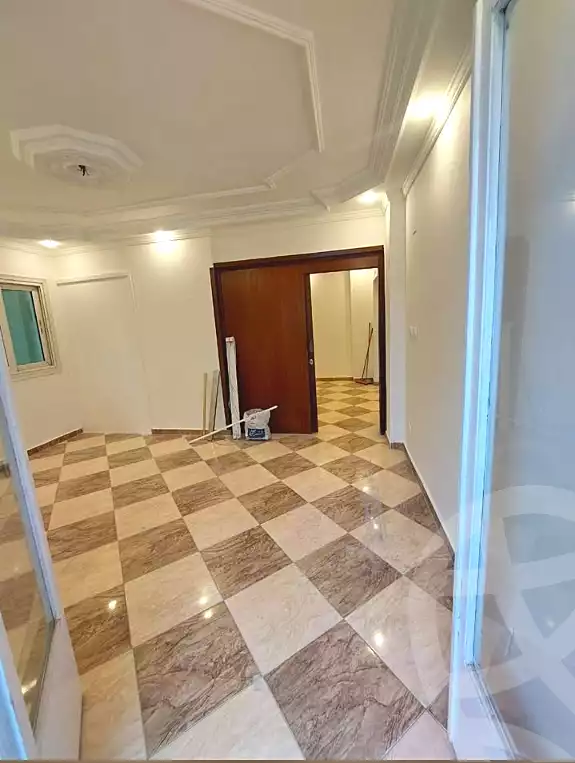 https://aqarmap.com.eg/ar/listing/6810384-for-sale-alexandria-el-asafra-l-sfr-bhry