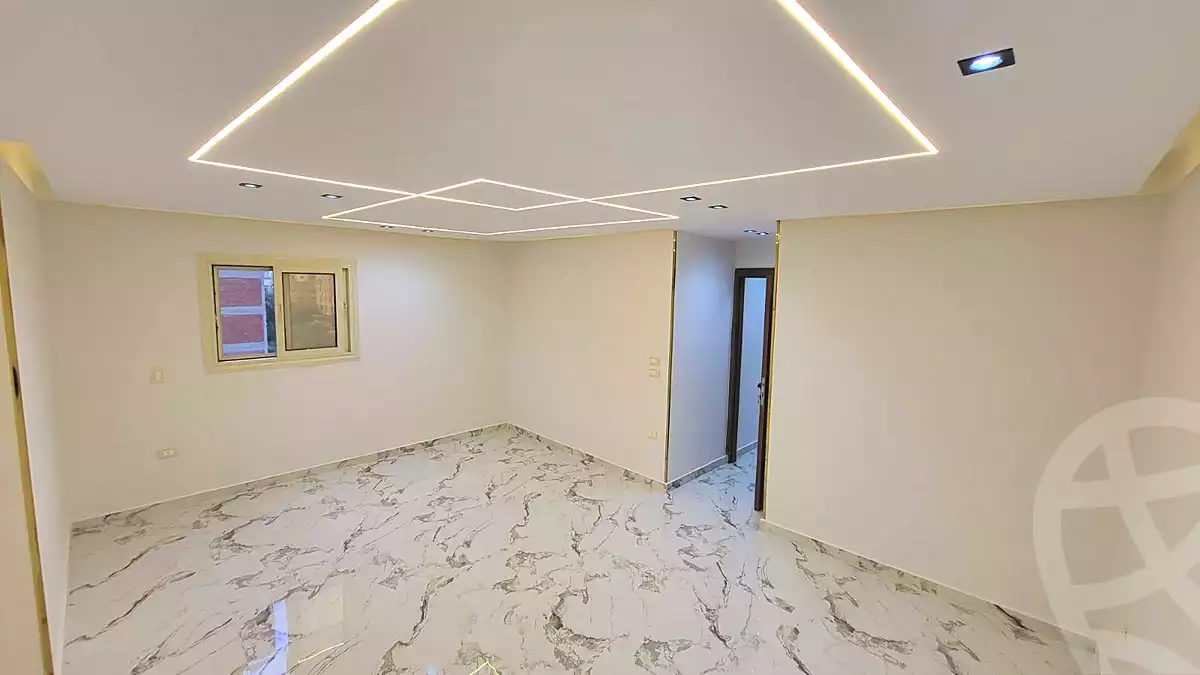 https://aqarmap.com.eg/ar/listing/6810571-for-sale-alexandria-l-jmy-lbytsh-bianchiii-el-arbaeen-st