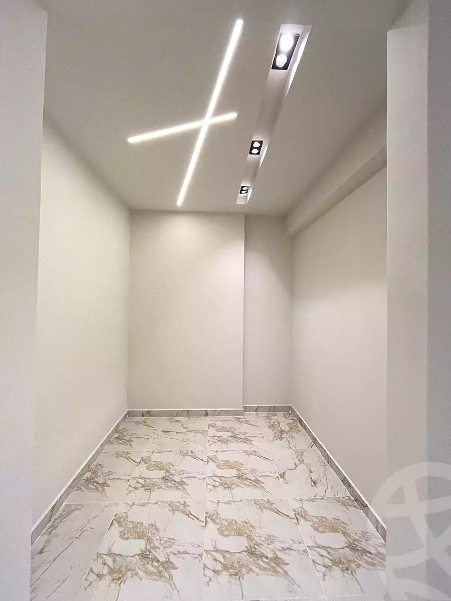 https://aqarmap.com.eg/ar/listing/6810592-for-sale-alexandria-camp-cesar-el-gaish-rd