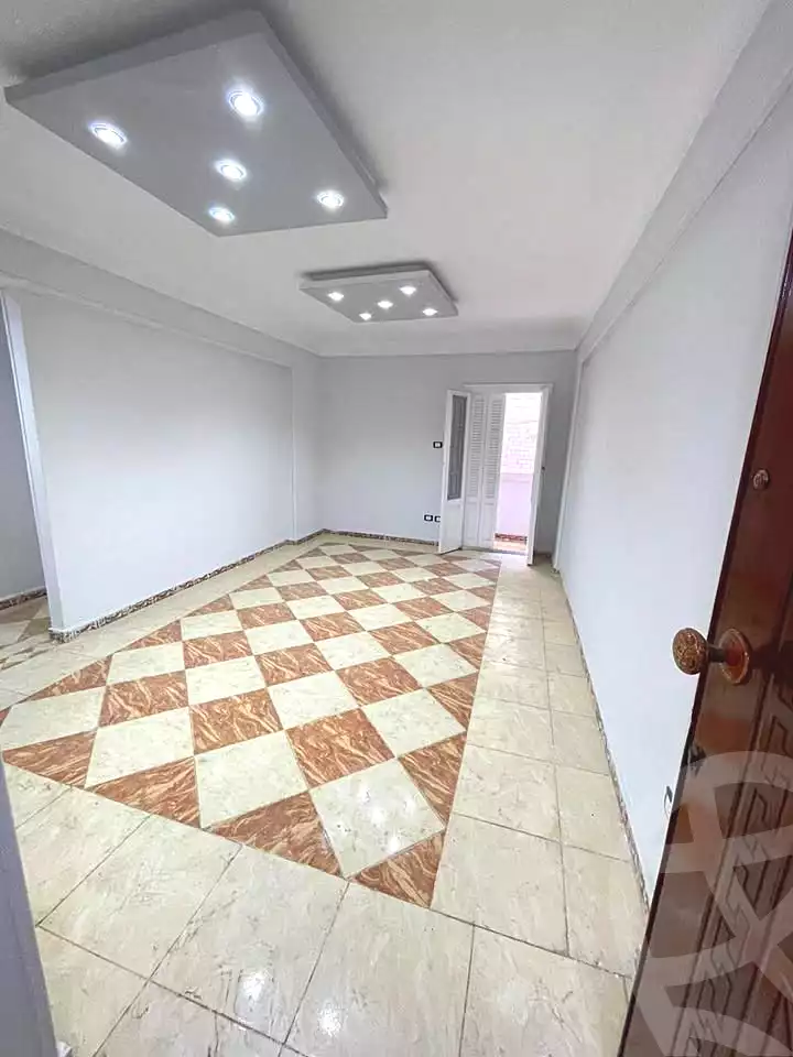 https://aqarmap.com.eg/en/listing/6810843-for-sale-alexandria-lsywf-el-falki