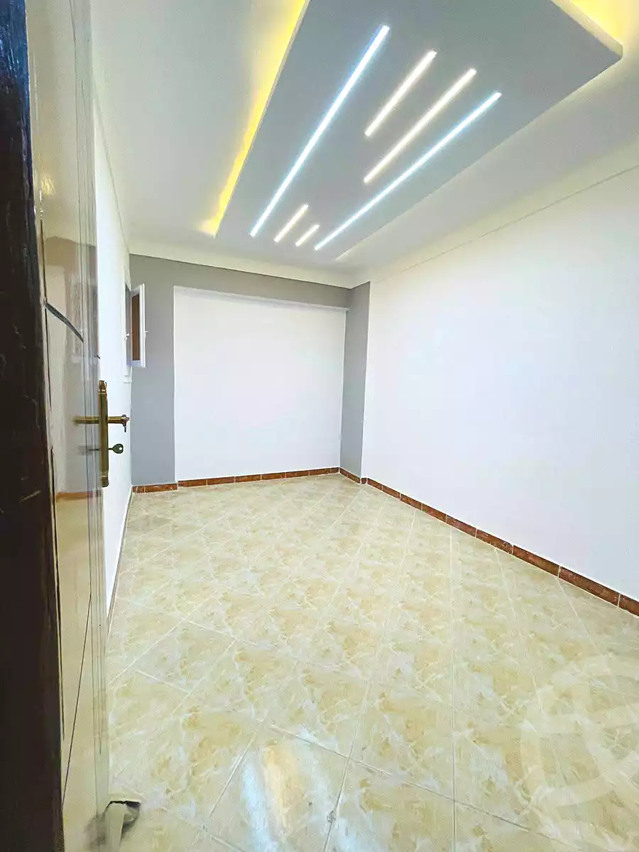 https://aqarmap.com.eg/en/listing/6811391-for-sale-alexandria-lsywf-el-falki