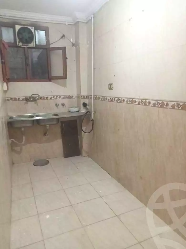 https://aqarmap.com.eg/ar/listing/6811479-for-sale-cairo-helwan-mnshy-yn-hlwn-mansour-st