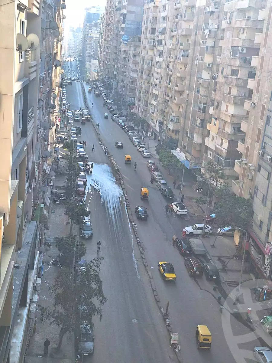https://aqarmap.com.eg/ar/listing/6811481-for-sale-alexandria-sydy-bshr-sydy-bshr-bhry-shr-mhmwd-l-yswy
