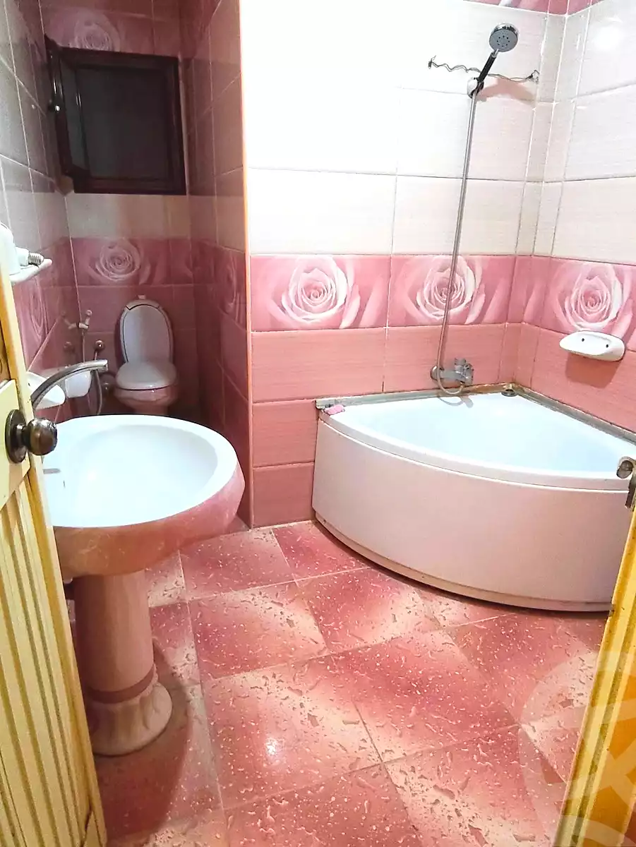 https://aqarmap.com.eg/en/listing/6811521-for-rent-alexandria-el-mandara-alex-el-mandara-bahri