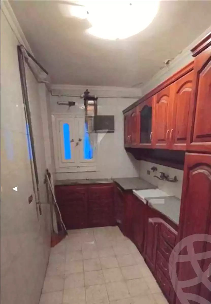 https://aqarmap.com.eg/ar/listing/6811589-for-sale-alexandria-sydy-bshr-sydy-bshr-bhry-mahmoud-sedki-st
