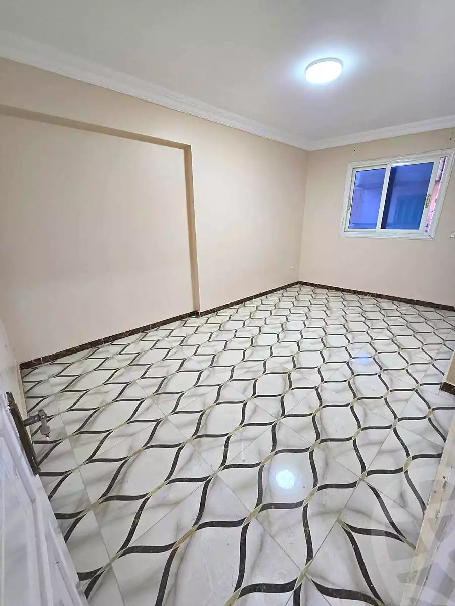 https://aqarmap.com.eg/ar/listing/6811670-for-sale-alexandria-miami-iskandar-ibrahim-st