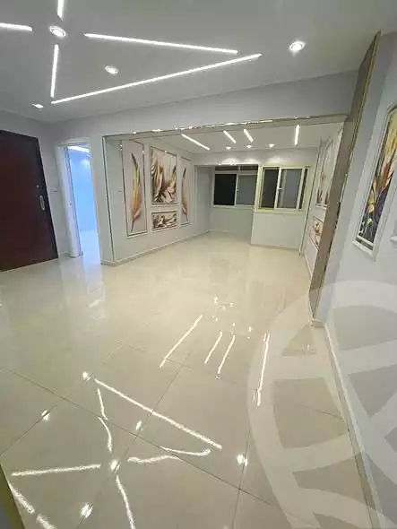https://aqarmap.com.eg/en/listing/6812125-for-sale-alexandria-el-mandara-alex-el-mandara-bahri