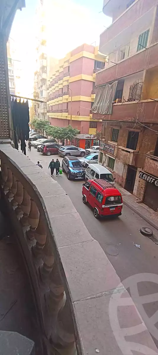 https://aqarmap.com.eg/ar/listing/6812286-for-sale-alexandria-el-asafra-l-sfr-bhry