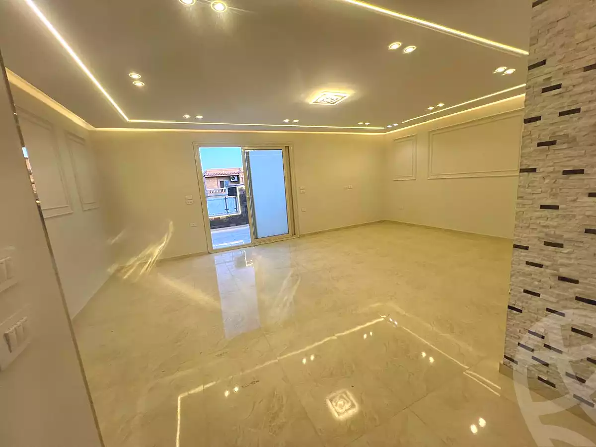 https://aqarmap.com.eg/ar/listing/6812301-for-sale-cairo-6th-of-october-el-hay-el-motamyz-fourth-touristic-village-mohamed-ahmed-barhoma-st
