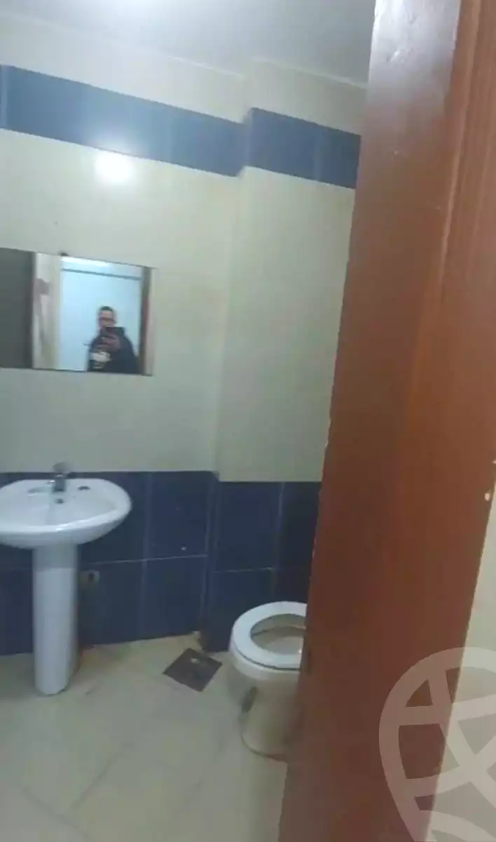 https://aqarmap.com.eg/ar/listing/6812638-for-sale-cairo-ain-shams-ain-shams-el-sharkia-el-zahraa-st