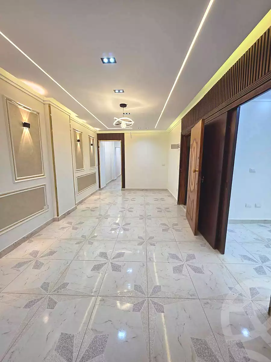 https://aqarmap.com.eg/ar/listing/6812917-for-sale-alexandria-miami-shr-jml-bd-lnsr